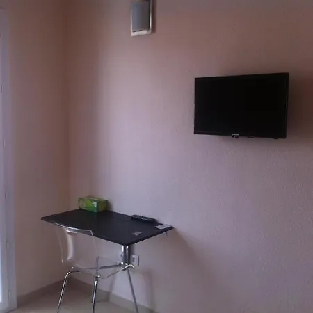 Otel Merea 2*