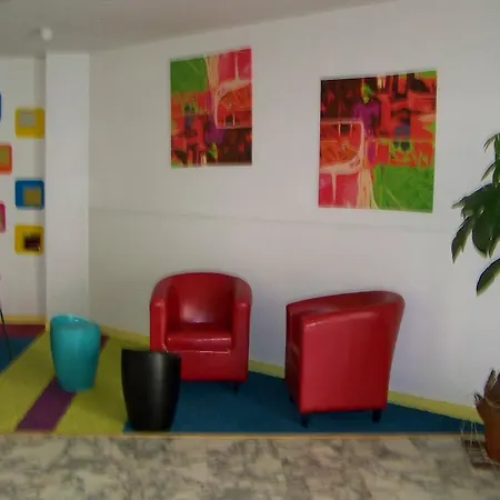 Merea Hotel 2*